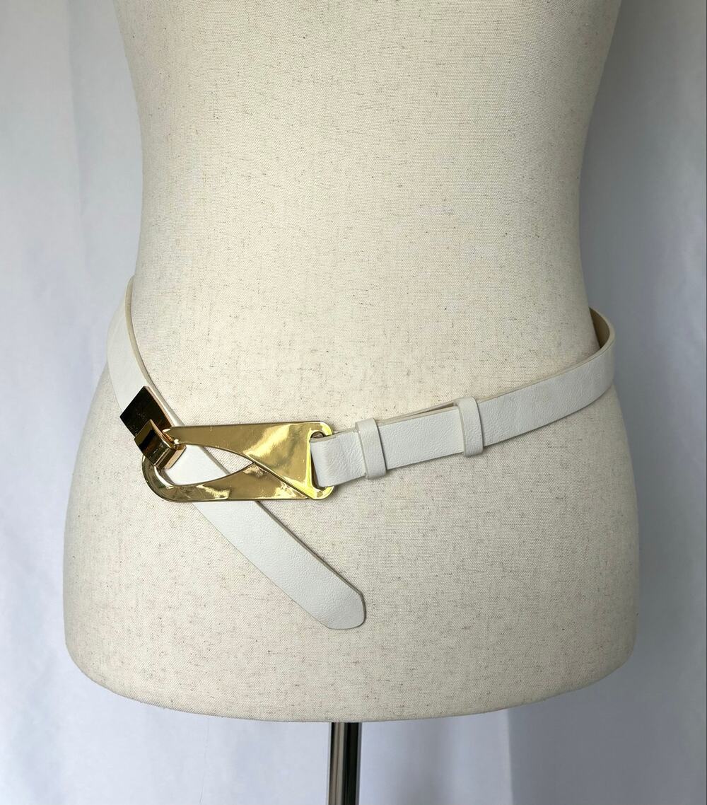 White Faux Leather Belt Gold Prong Buckle Women’s Size L XL Modern Y2K Waist